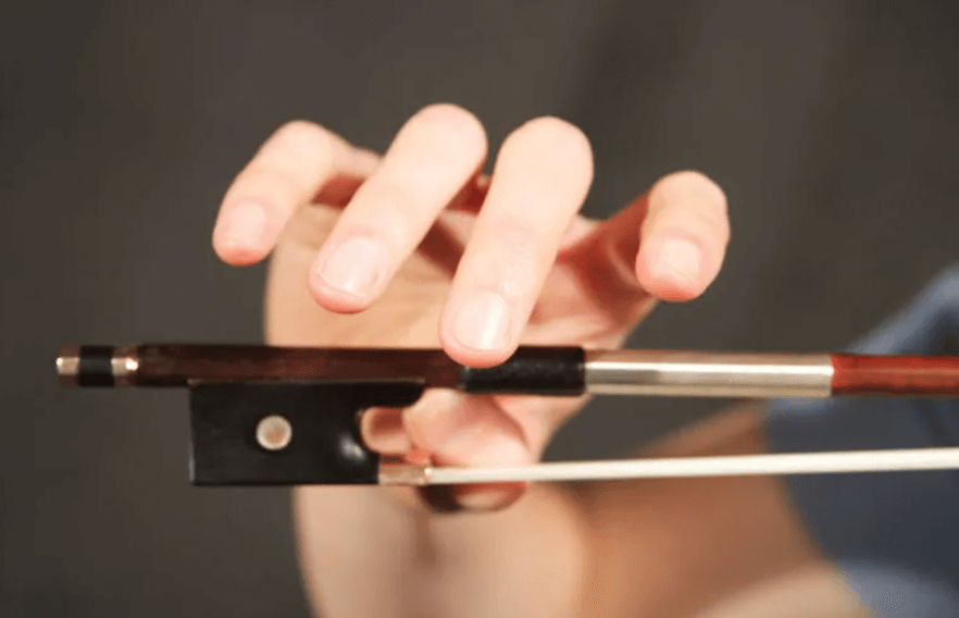tenue archet violon