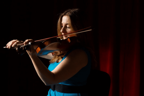 debuter le violon echauffement violoniste