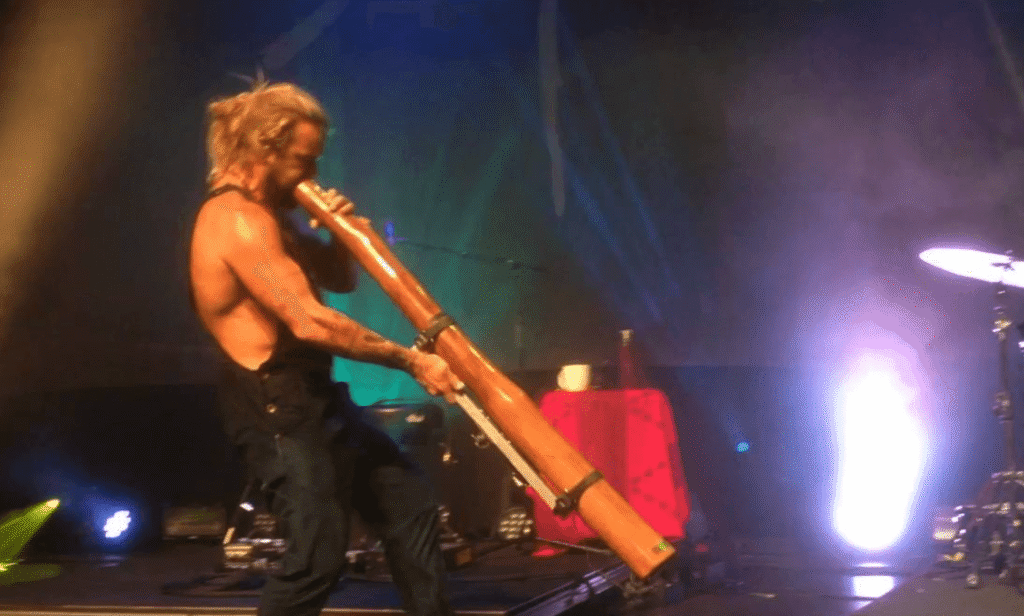 Didgeridoo Xavier Rudd
