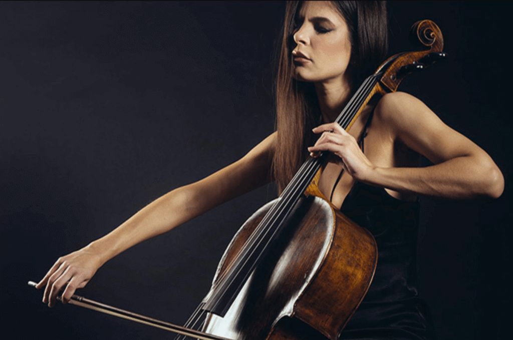 violoncelliste femme