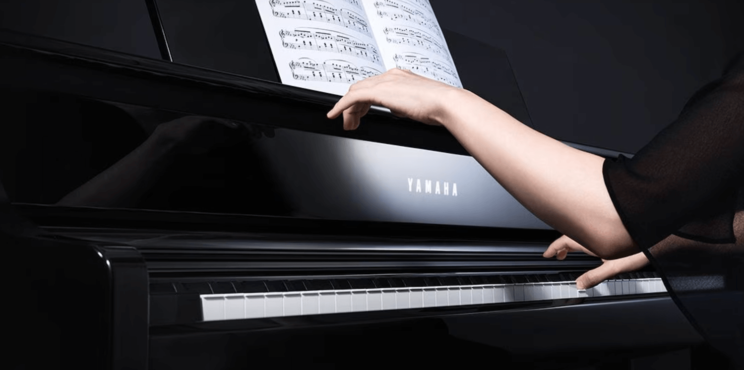 Yamaha CLP-865GP Photo 1
