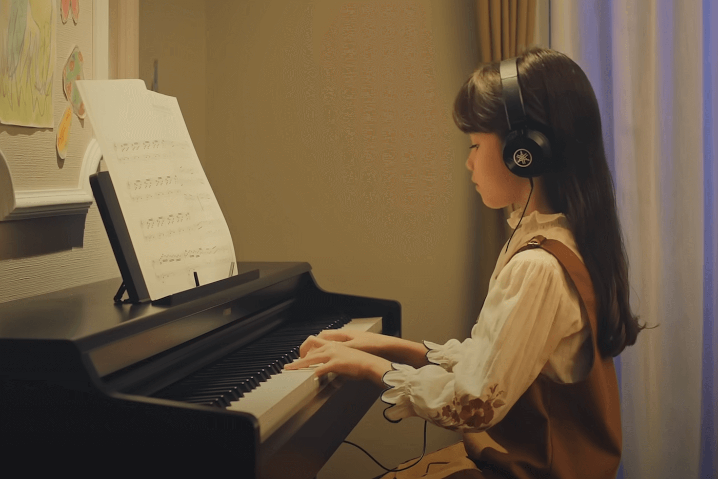 Yamaha YDP-165 Photo 1