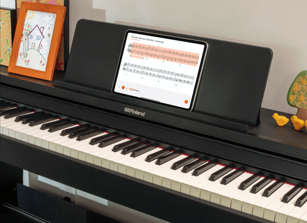 Piano Roland RP107 Photo 7
